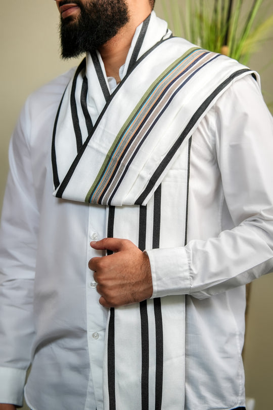 ‘Amran' Whisper White