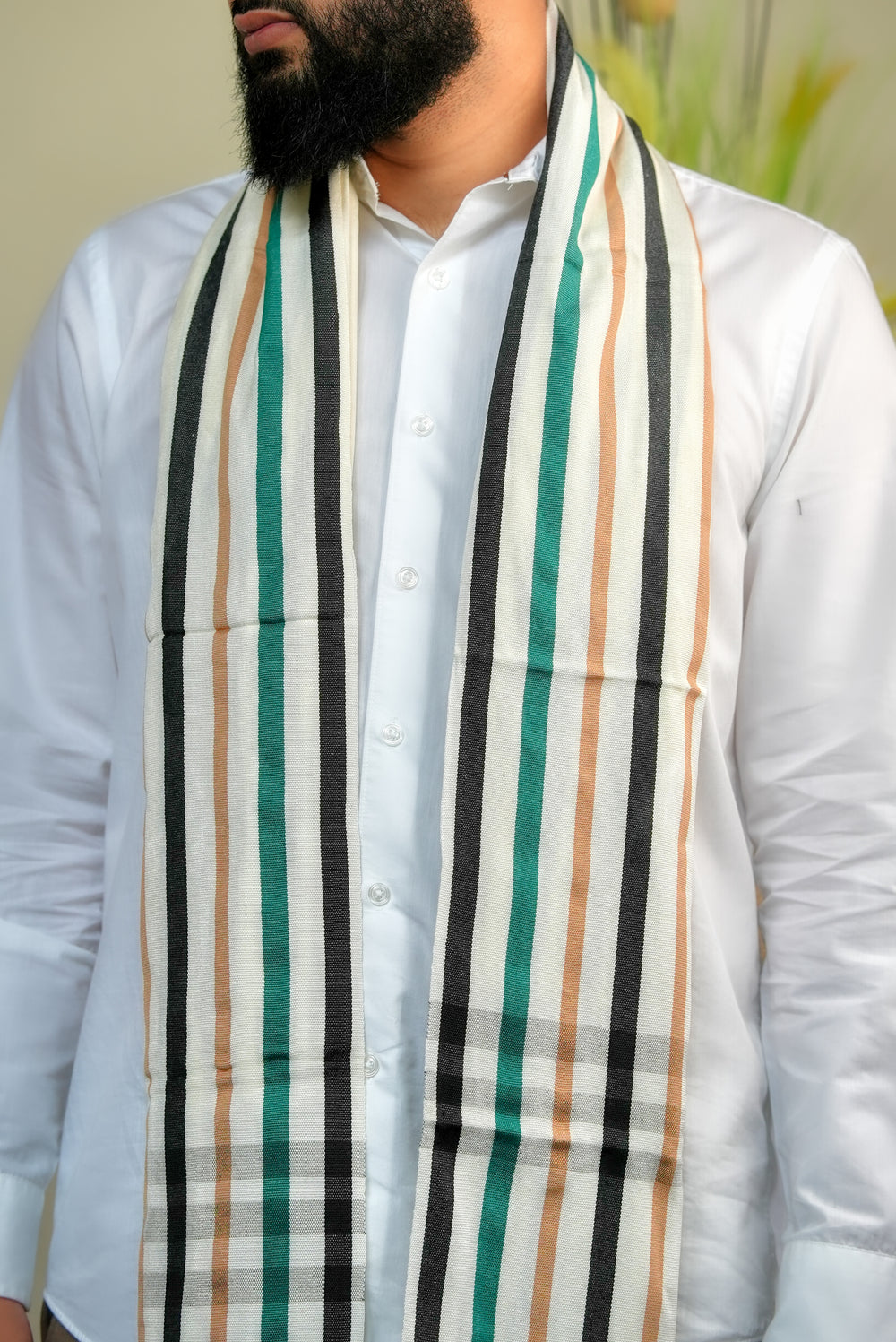 'Shidhir' Coral Cream