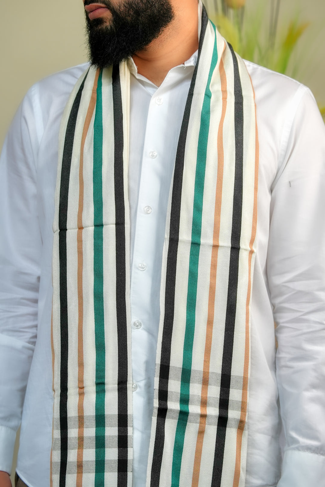 'Shidhir' Coral Cream